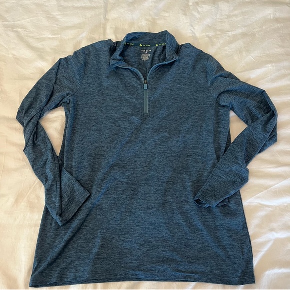 Men’s Quarter Zip - Picture 1 of 2